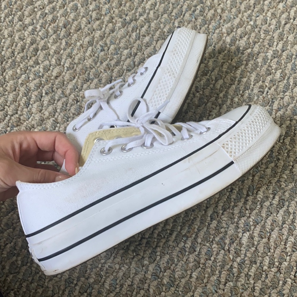 Platform converse